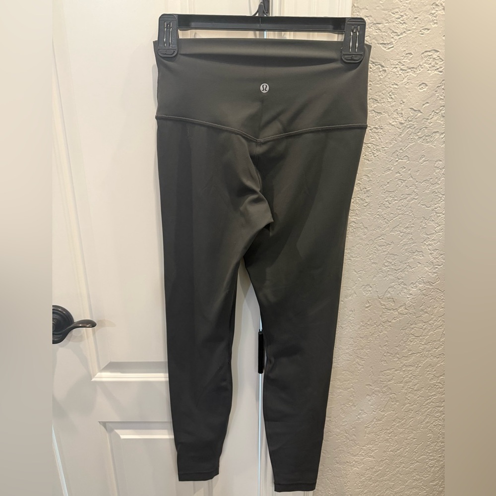 Lululemon Align pants size 6 28” length